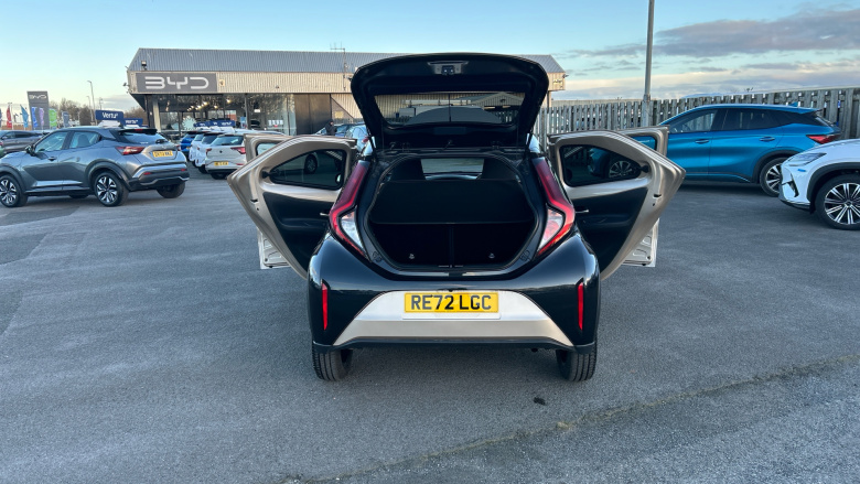 Toyota Aygo X 1.0 VVT-i Edge 5dr Auto Petrol Hatchback